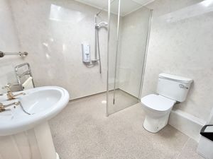 Photo 41- click for photo gallery